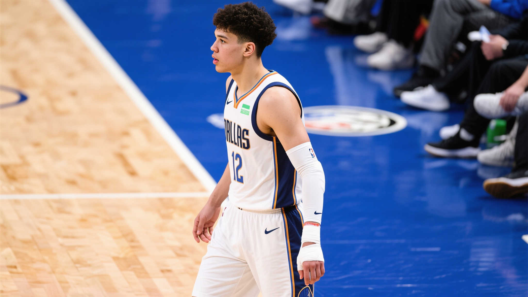 拜仁随队记者：穆西亚拉接近痊愈，明日有望重返训练场